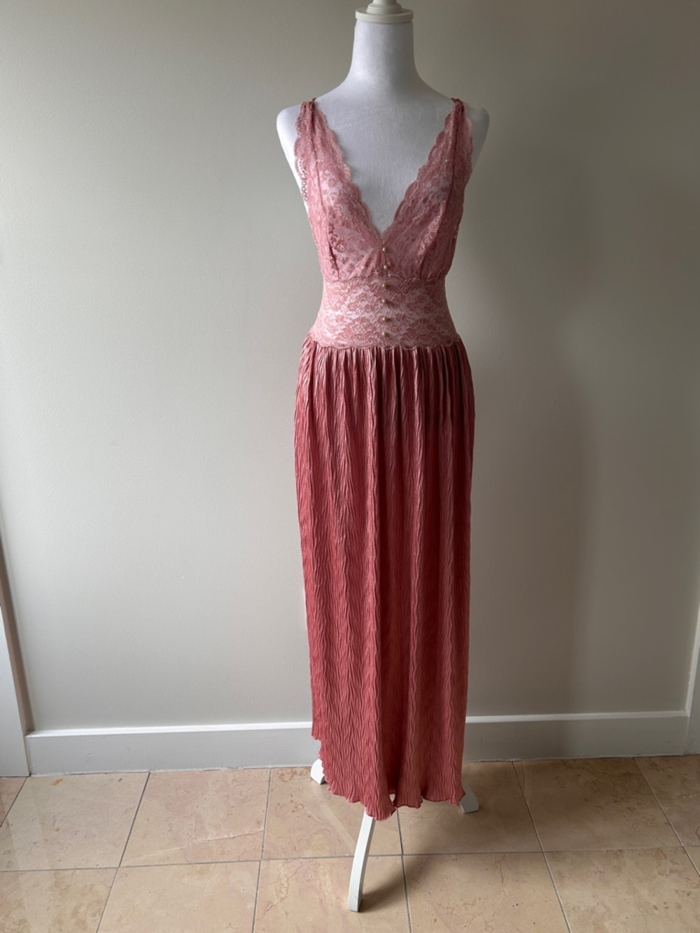 Charnos Women’s Size 8 Sleeveless Lace-Top Maxi Night Dress Baby Doll Dusty Rose